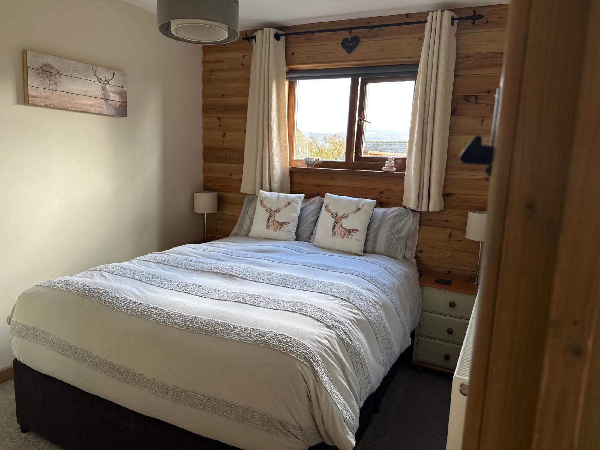 Swansea Log Cabin Pontardawe エクステリア 写真